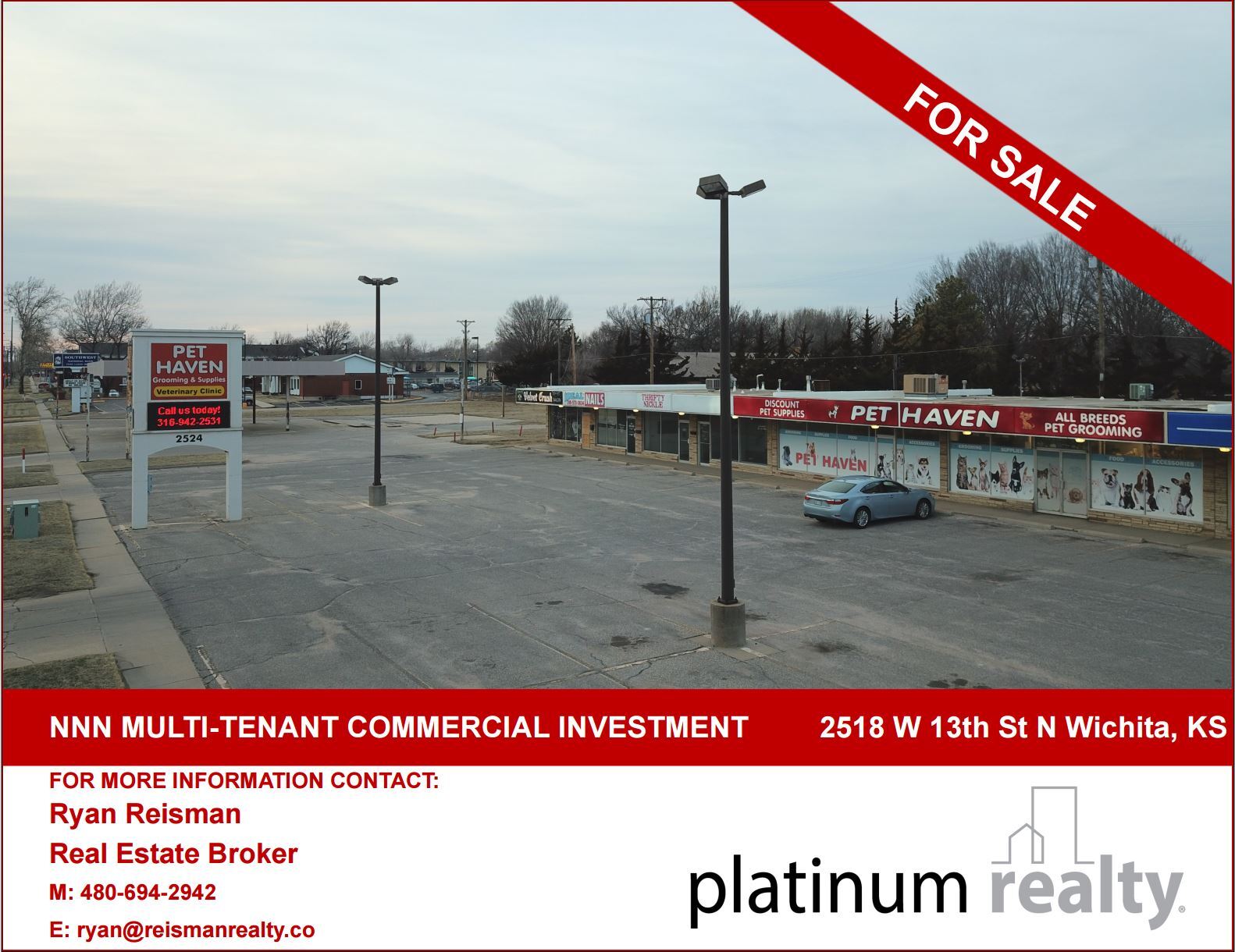 NNN Multi-tenant Commercial - Extra Land portfolio of 2 properties for sale on LoopNet.co.uk Primary Photo- Image 1 of 24