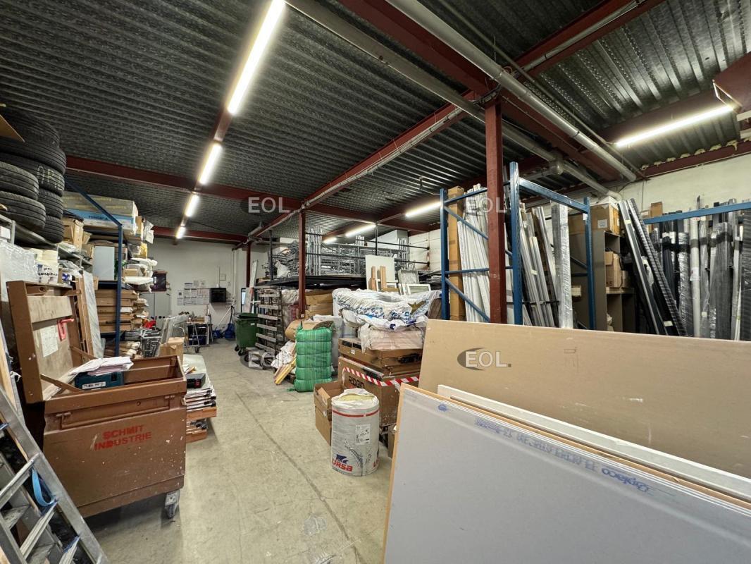 Light Industrial in Fontenay-sous-Bois to rent Interior Photo- Image 1 of 7