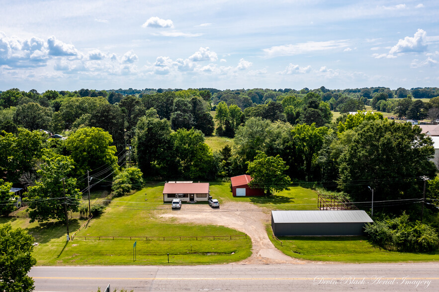 1705 S Central Ave, Idabel, OK for sale - Primary Photo - Image 1 of 1