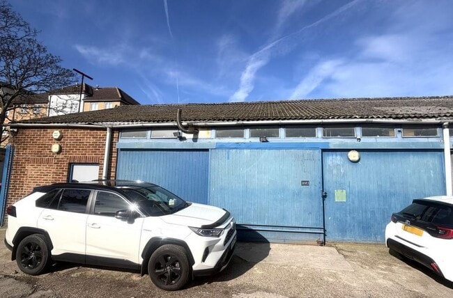 More details for 339 London Rd, Mitcham - Light Industrial for Sale