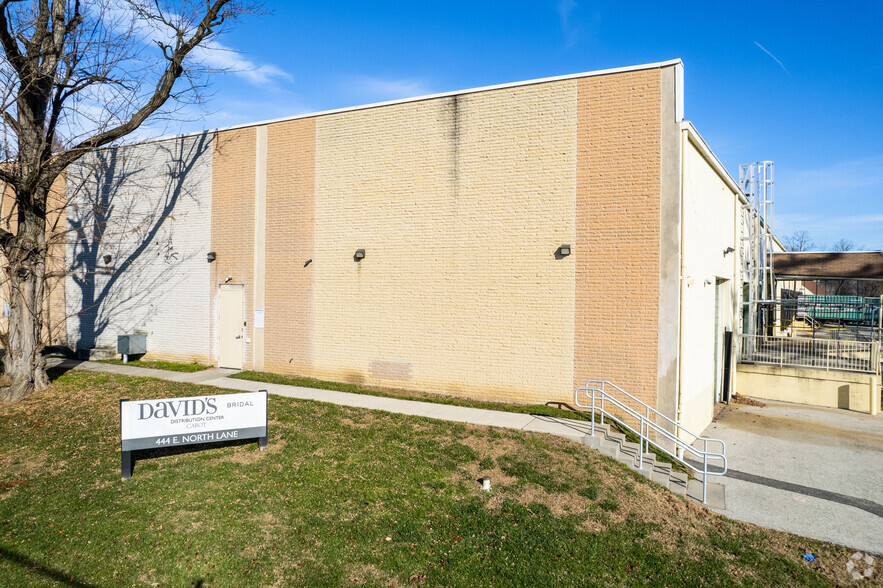 444 North Lane, Conshohocken, PA for rent - Building Photo - Image 3 of 6