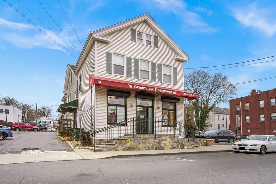 13 N Water St, Greenwich, CT for rent - Building Photo - Image 1 of 6