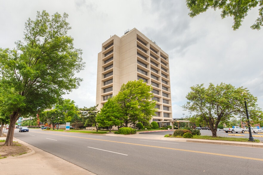 1211 N Shartel Ave, Oklahoma City, OK for rent - Building Photo - Image 3 of 13