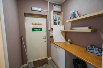 1 Regent Arcade, Grimsby to rent Interior Photo- Image 2 of 3
