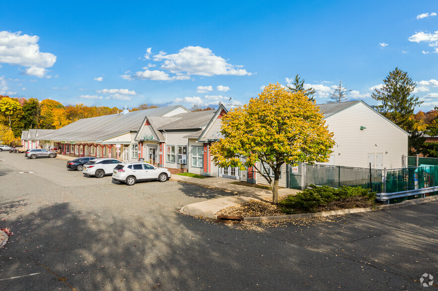 70-72 E Main St, Sussex, NJ for rent - Building Photo - Image 1 of 6