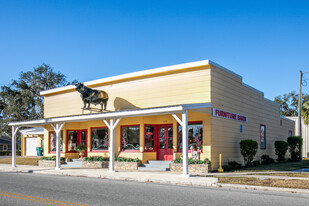 112 W Berckman St, Fruitland Park FL - Commercial Property