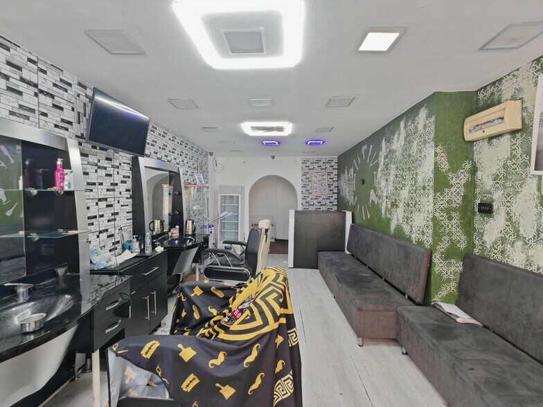 285-287 Westgate Rd, Newcastle Upon Tyne to rent - Building Photo - Image 3 of 4