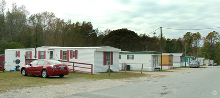 8860 Smithfield Apartment Ln, Smithfield, VA for sale Primary Photo- Image 1 of 1