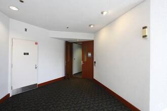 3310 W Big Beaver Rd, Troy, MI for rent Interior Photo- Image 1 of 7