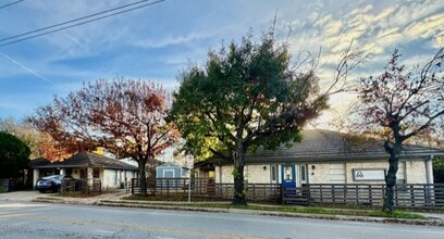 1600 E 7th St, Austin, TX for sale Building Photo- Image 1 of 46