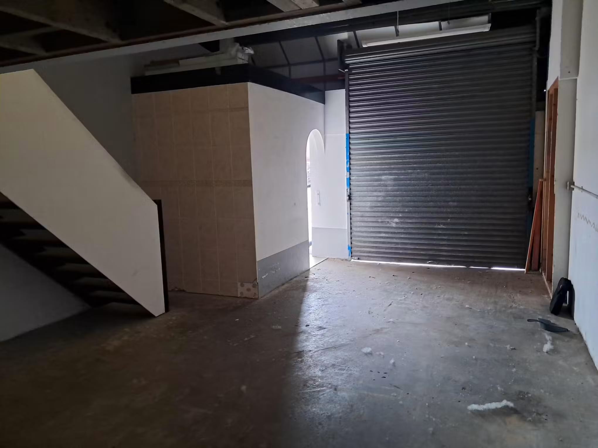 Longshot Ln, Bracknell to rent Interior Photo- Image 1 of 3