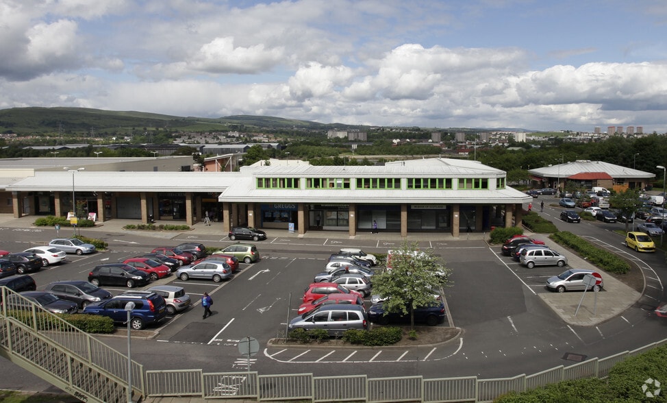 Bridgewater Pl @ Units 1-13C & 16-16B, Erskine for sale - Building Photo - Image 2 of 5