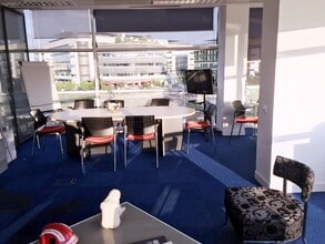 Calle de Anabel Segura, 10, Alcobendas, Madrid to rent Interior Photo- Image 2 of 5