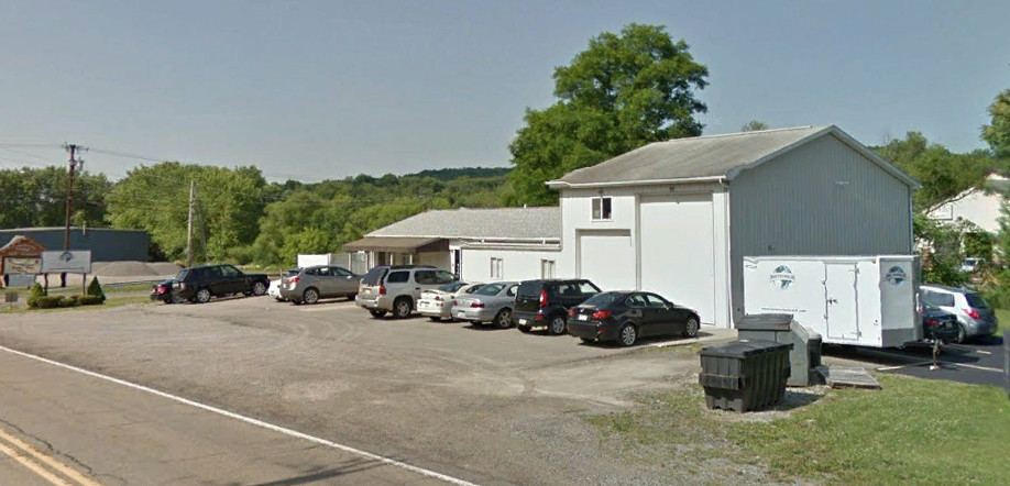 330 Perry Hwy, Harmony, PA for sale - Primary Photo - Image 1 of 1