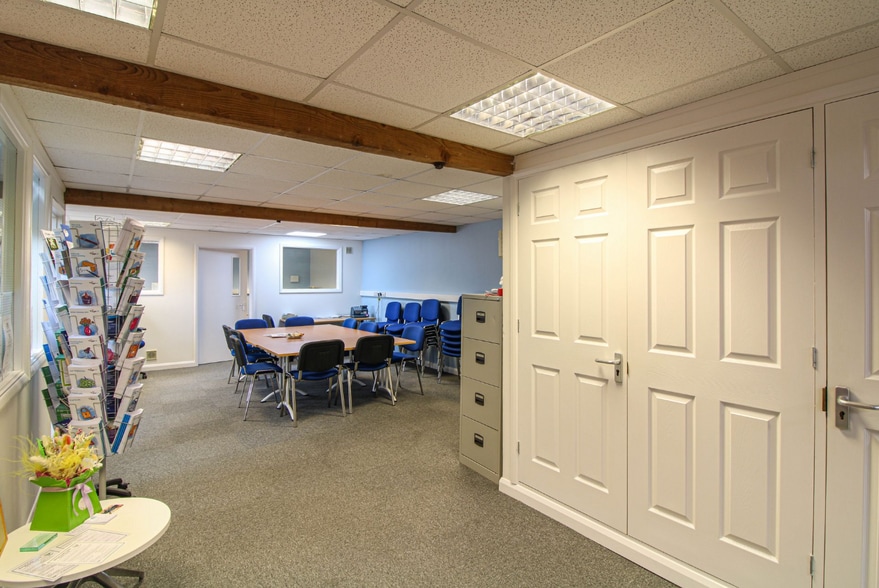 Moorhouse Courtyard, Carlisle to rent - Interior Photo - Image 3 of 19