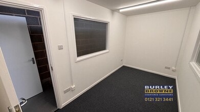 Brickyard Rd, Aldridge to rent Interior Photo- Image 2 of 2