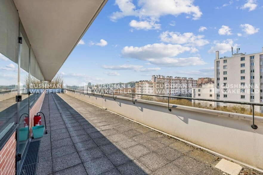 23 Rue Raspail, Ivry-sur-Seine for sale - Building Photo - Image 3 of 15