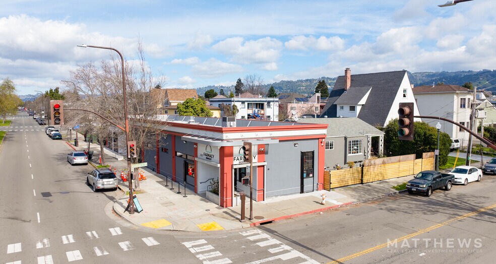 3243 Sacramento St, Berkeley, CA for sale - Building Photo - Image 2 of 3