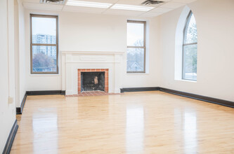 910 Galapago St, Denver, CO for rent Interior Photo- Image 1 of 6