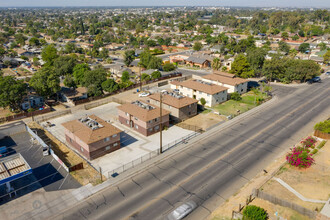 1313 Bernard, Bakersfield, CA for sale Building Photo- Image 1 of 1