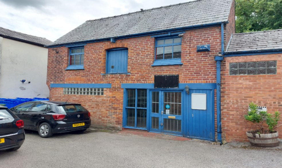 Red Cow Yard, Knutsford for sale - Building Photo - Image 1 of 1