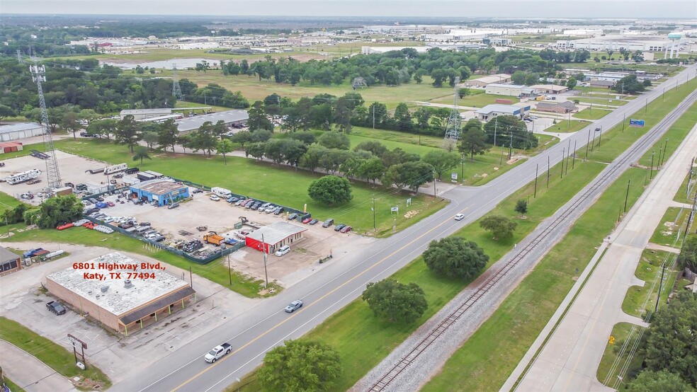 6801 Highway Blvd, Katy, TX for sale - Building Photo - Image 1 of 25