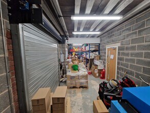 Royal Scot Rd, Derby to rent Interior Photo- Image 1 of 9