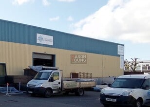 Atlas Trading Estate, Cross Street, Bilston to rent Building Photo- Image 1 of 2