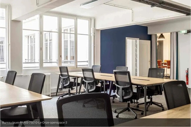 Location Bureaux 220 m²