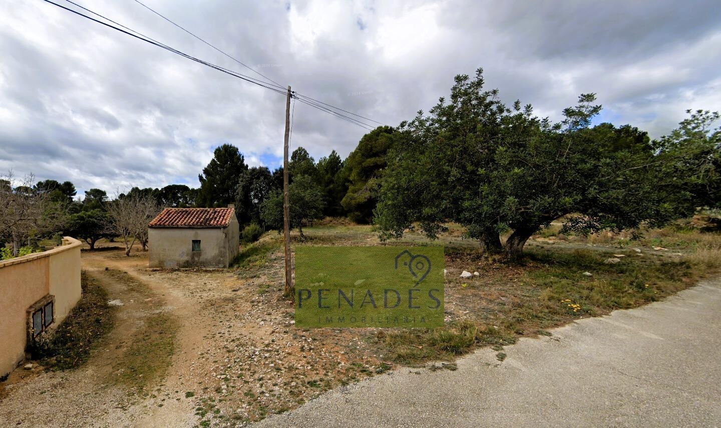 Land in València for sale Building Photo- Image 1 of 4