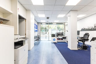 Office / Retail in Barcelona, Barcelona to rent Interior Photo- Image 2 of 21