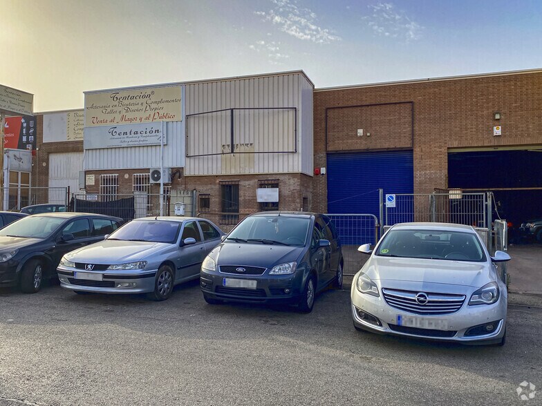 Calle Carretilla, 24, Rivas-Vaciamadrid, Madrid to rent - Building Photo - Image 2 of 6