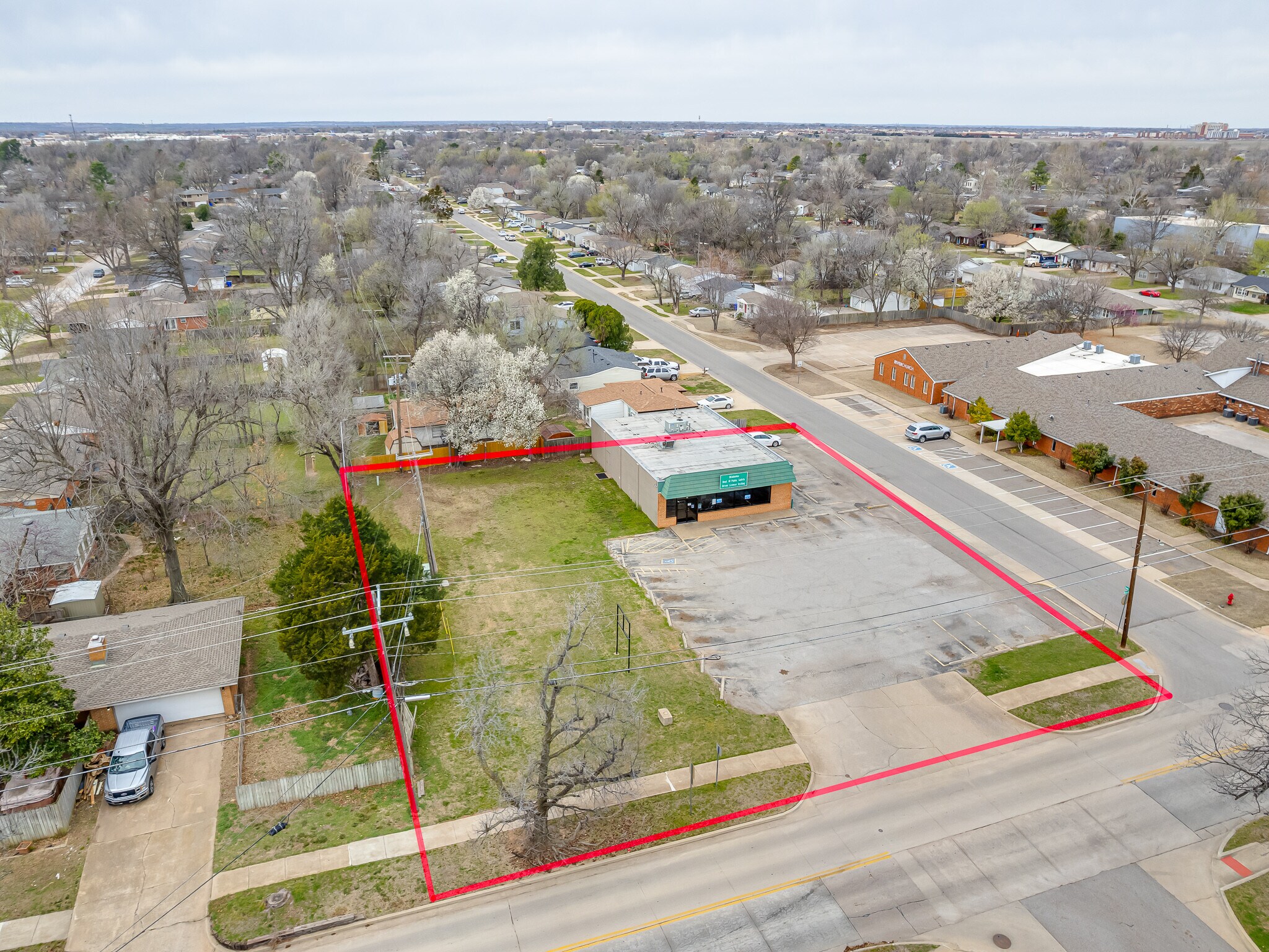 430 N Berry Rd, Norman, OK for sale Primary Photo- Image 1 of 1