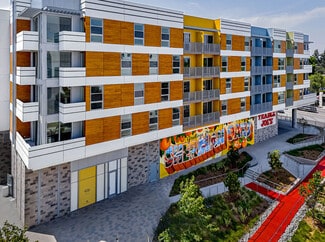 More details for 14150 Riverside Dr, Sherman Oaks, CA - Retail to Rent