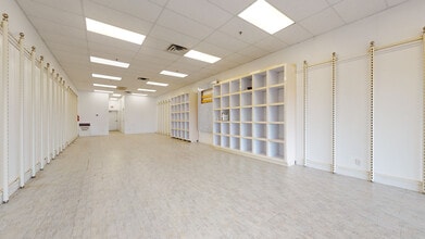 10855 University Ave NE, Blaine, MN to rent Matterport 3D Scan- Image 1 of 7