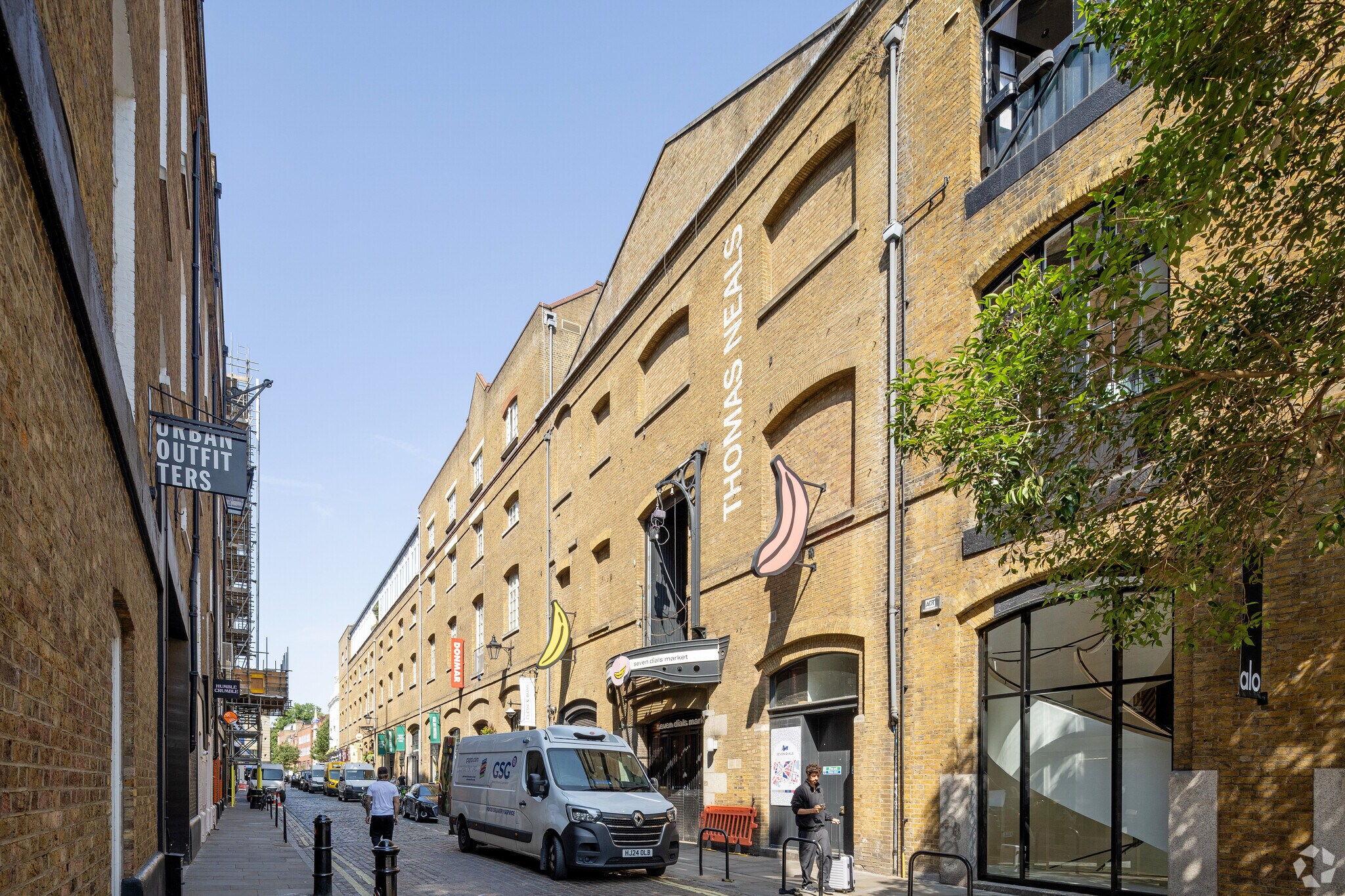 35-42 Earlham St, London for sale Primary Photo- Image 1 of 1