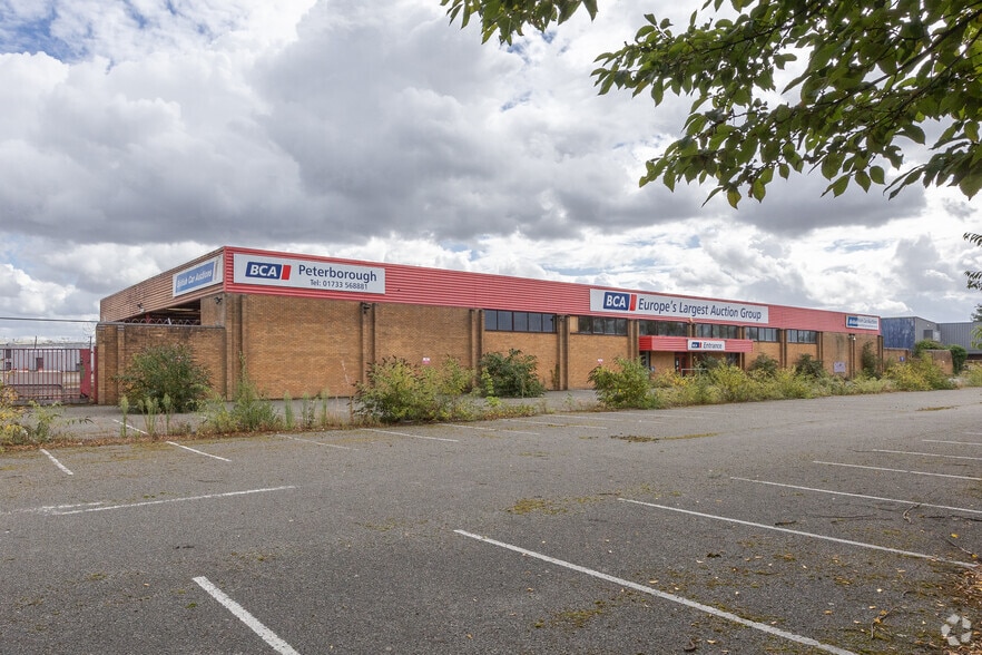 Boongate, Peterborough to rent - Building Photo - Image 2 of 7