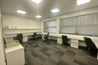 Future Skills Centre, 2 Hudson Road, Bordon to rent Interior Photo- Image 2 of 7