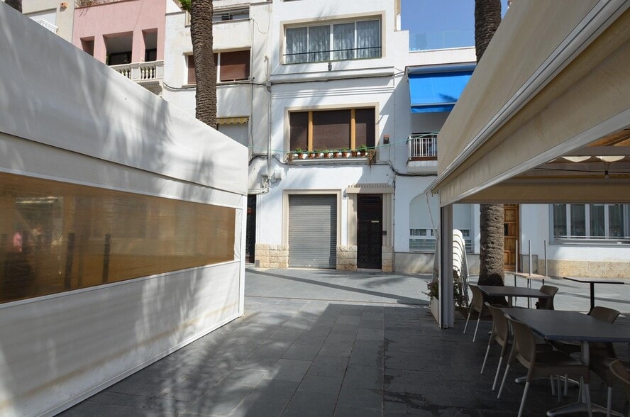 Passeig del Carme, 18, Vilanova i la Geltrú, Barcelona to rent - Interior Photo - Image 3 of 5