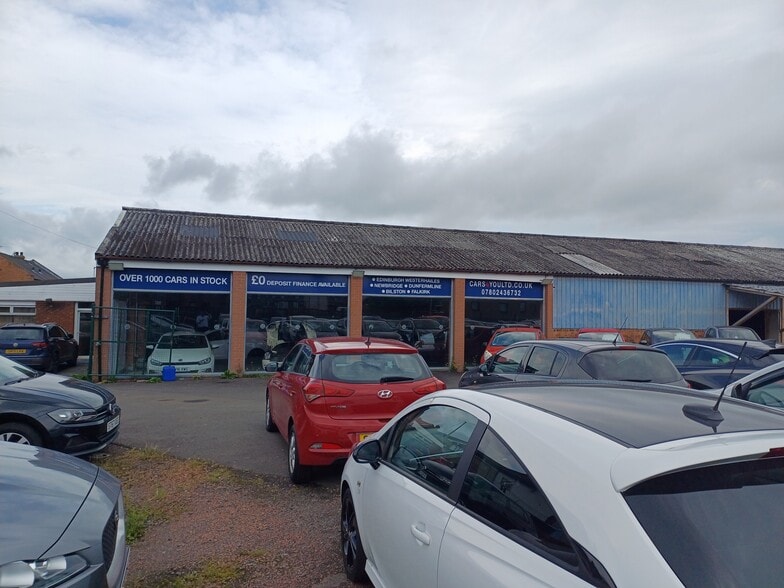 153 Grahams Rd, Falkirk for sale - Building Photo - Image 3 of 8