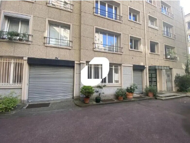 Retail in Paris for sale - Building Photo - Image 2 of 4