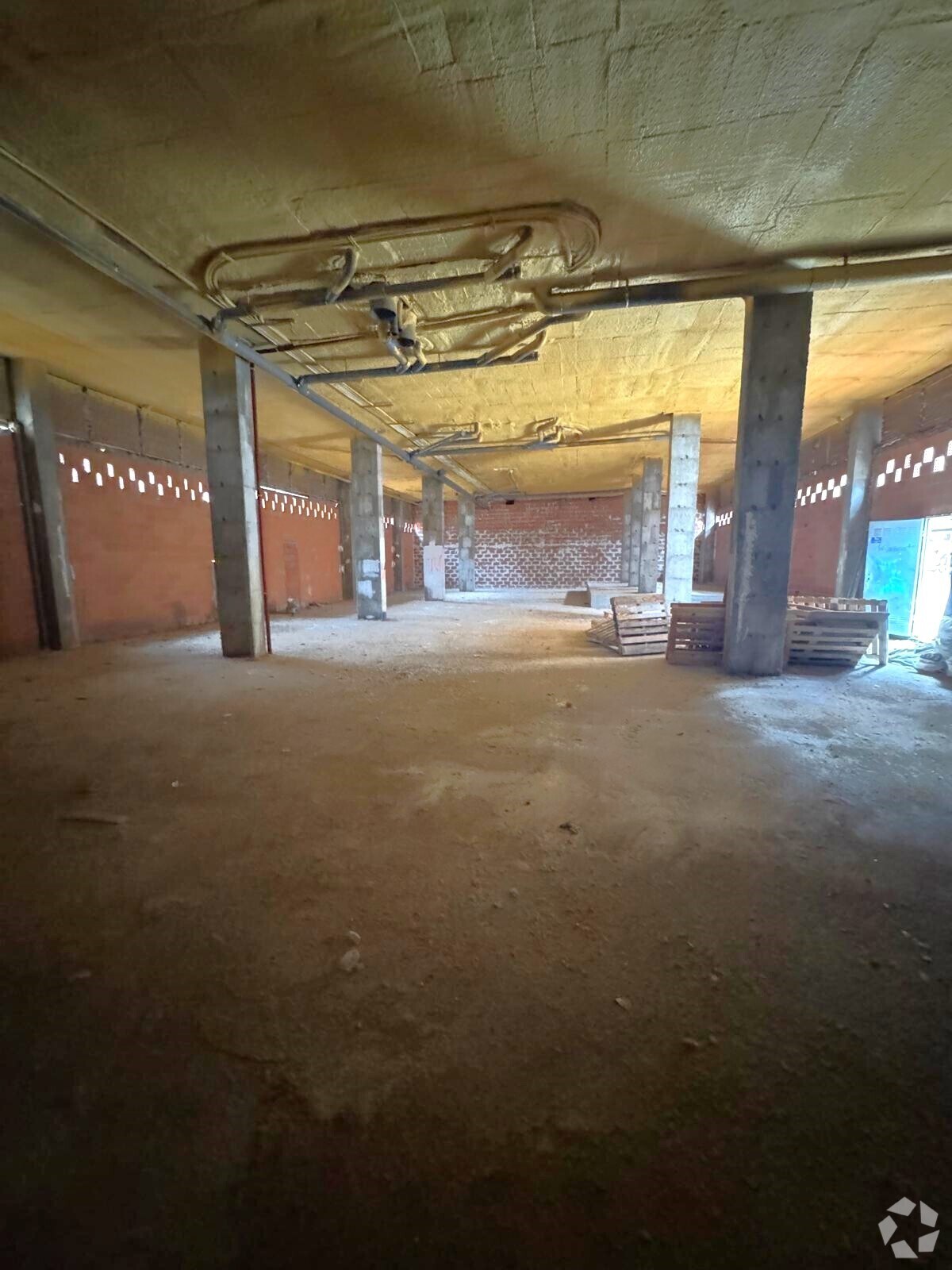 Retail in Azuqueca de Henares, Guadalajara to rent Interior Photo- Image 1 of 2