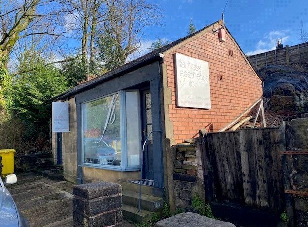 10 Kinders Ln, Oldham for sale Primary Photo- Image 1 of 4