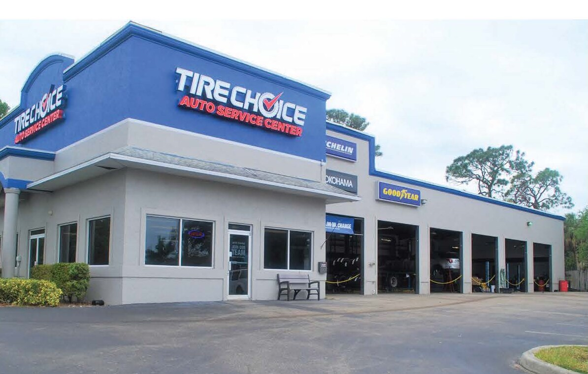 13326 Palm Beach, Fort Myers, FL for sale Primary Photo- Image 1 of 1