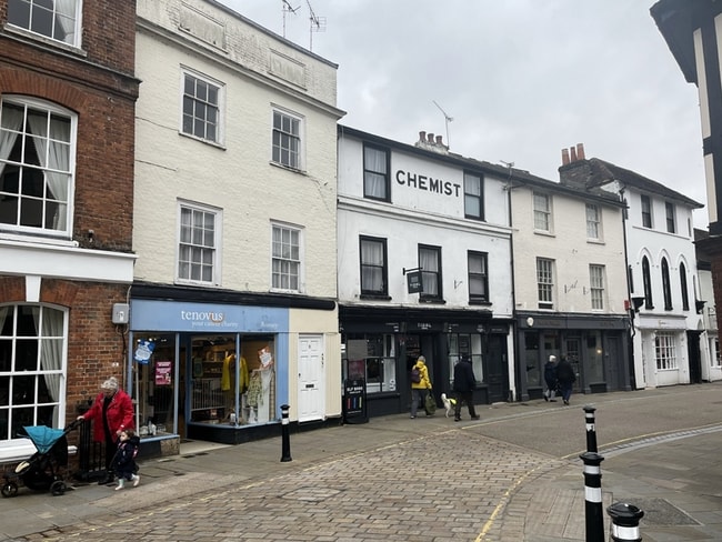 More details for 2 Church St, Romsey - Retail for Sale