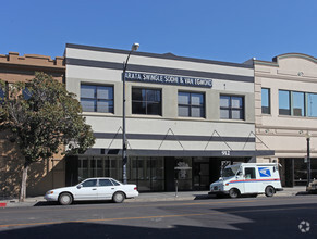 912 11th St, Modesto, CA for rent Building Photo- Image 1 of 7