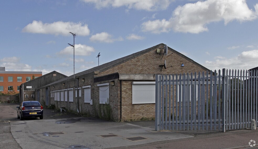 11-11A Nuffield Rd, Cambridge for sale - Primary Photo - Image 1 of 1