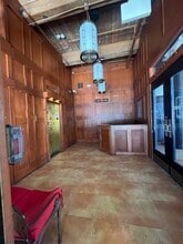 1000 Broadway Blvd, Kansas City, MO to rent Building Photo- Image 2 of 17