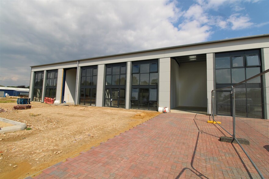 Welham Ln, Bury St Edmunds for sale - Building Photo - Image 1 of 6