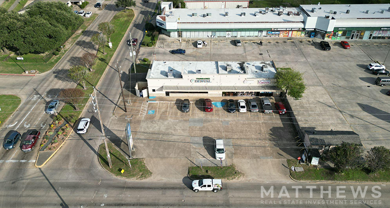 8380 N Fairbanks Rd, Houston, TX for sale - Building Photo - Image 2 of 3